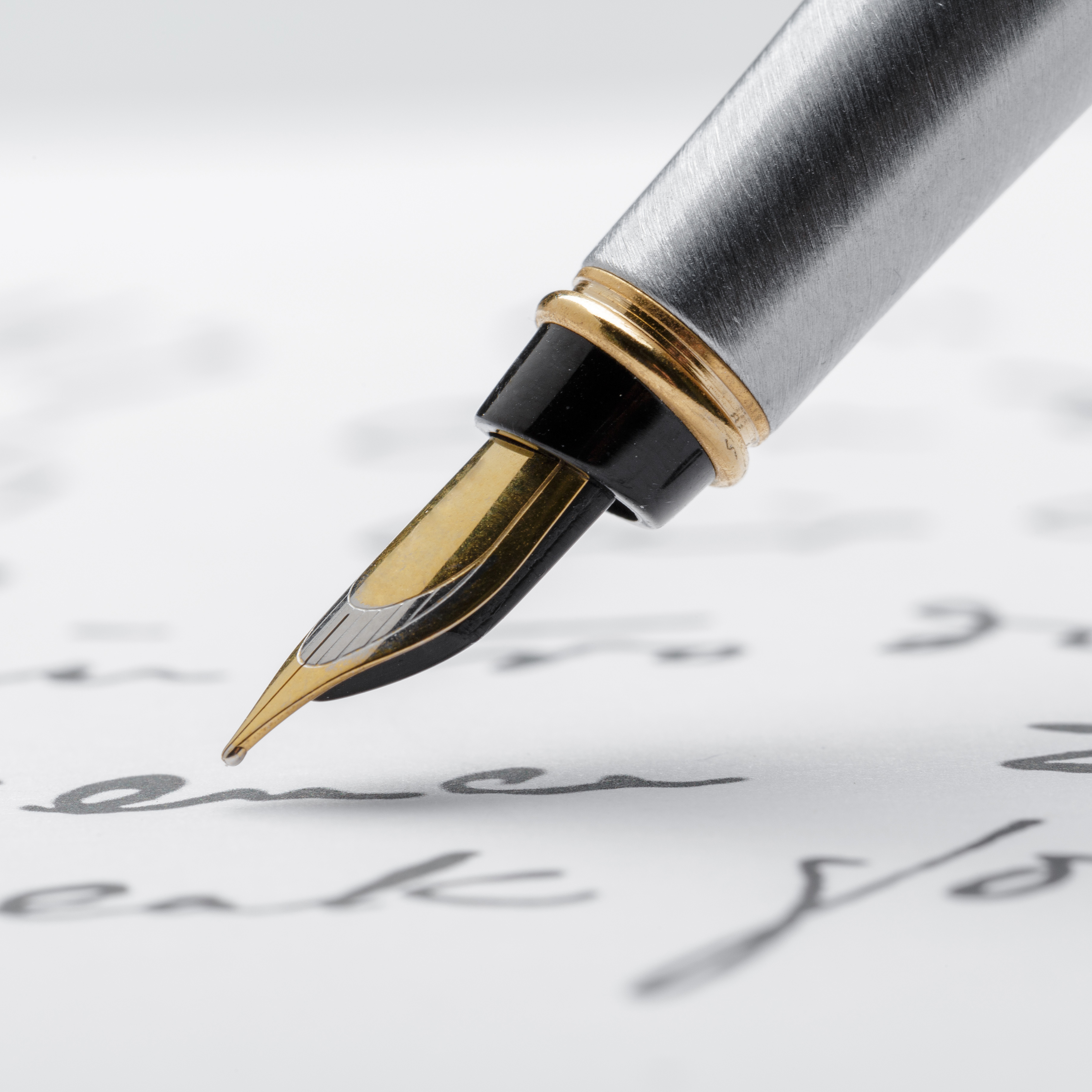 copywriting voor websites - foto van pen die tekst schrijft